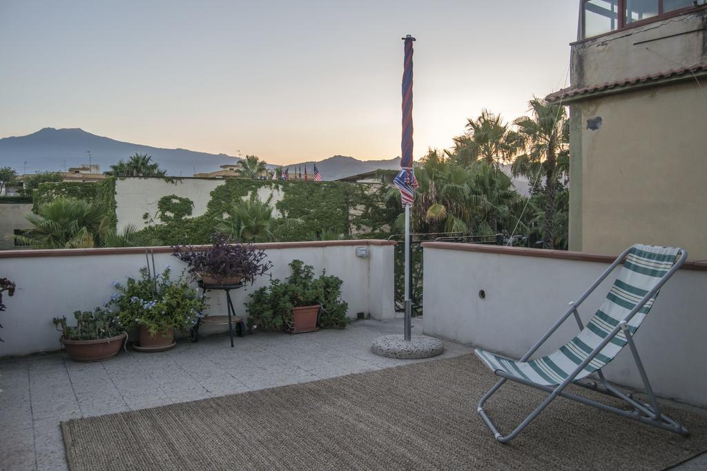 B&B Cactus Giardini-Naxos Exterior foto